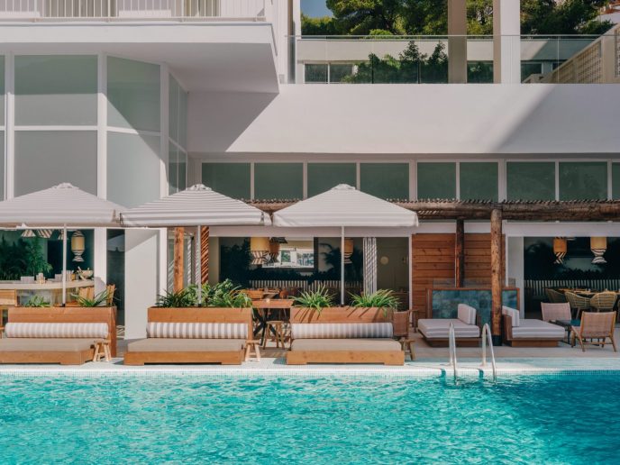 Hyde Ibiza Bungalow Piscine et parasols