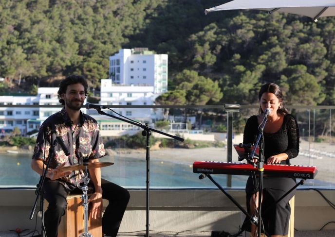 SUN&MOON TUNES&TAPAS